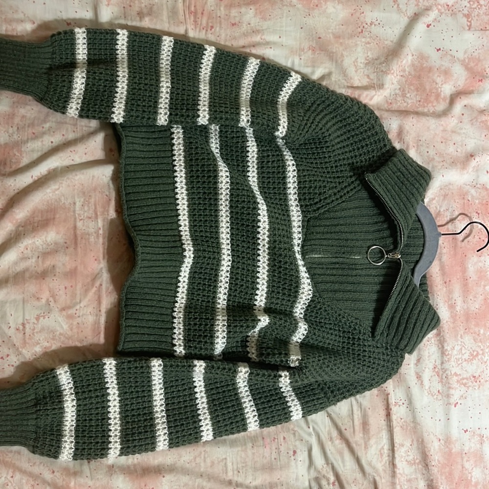 SO olive green Pullover